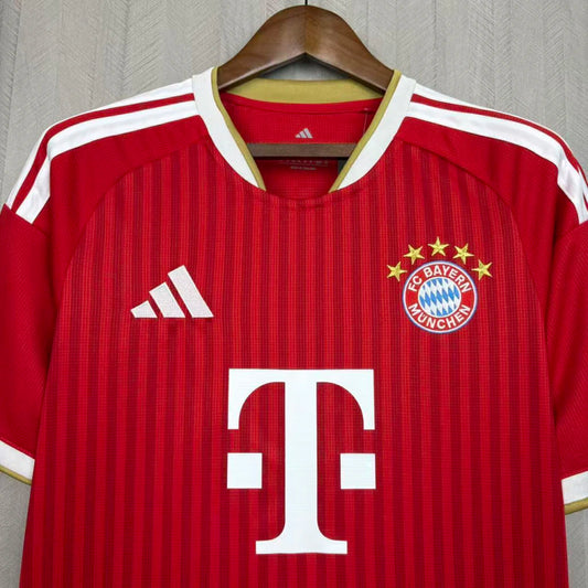 Camisa Bayern de Munique I 26/27 Torcedor Masculina.